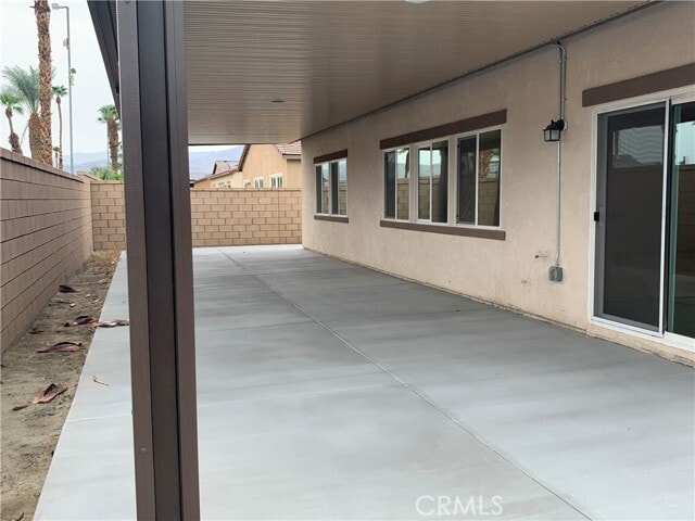 Foto del edificio - 44759 San Chapelle Ct