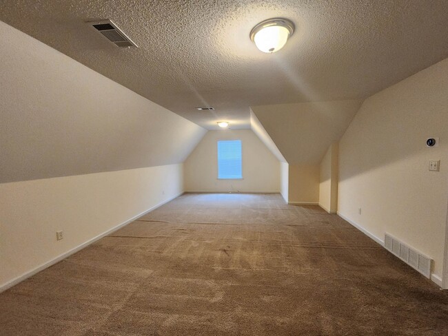Building Photo - 9333 S Fairmont Cir