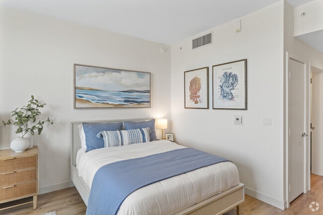 Studio - 435SF - Bedroom - Vine on Clematis