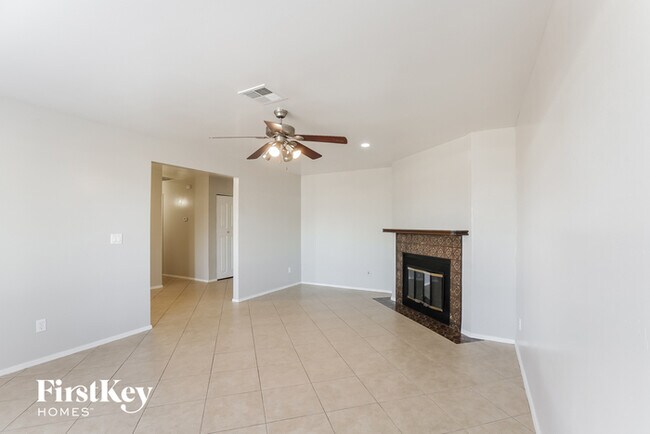 Building Photo - 3509 W Cheryl Dr