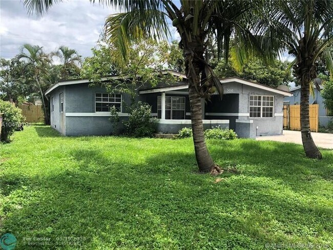 Foto del edificio - 3651 NW 9th St