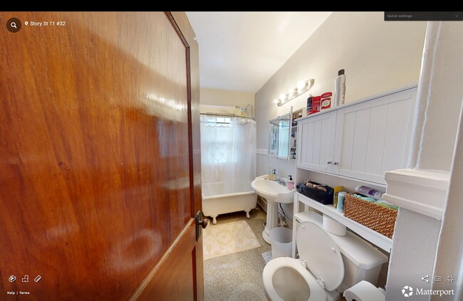 Building Photo - 11 Story St