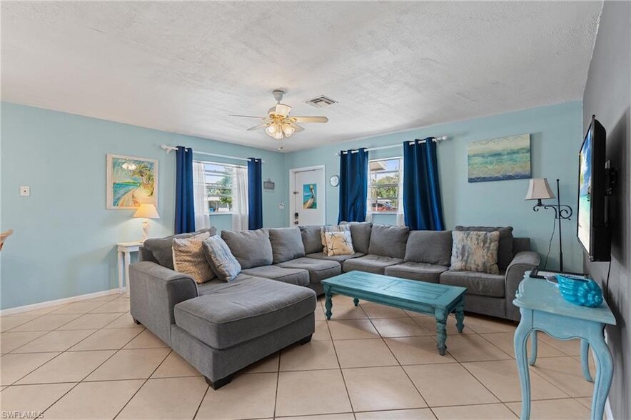Foto principal - 4241 Mariner Ln