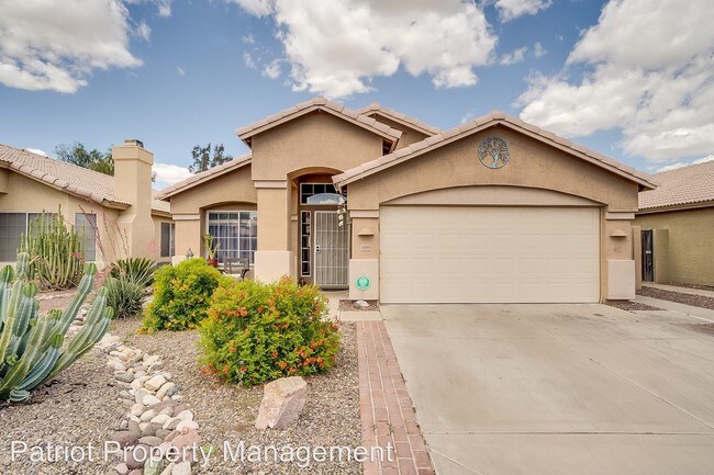 Building Photo - 3 br, 2 bath House - 5200 W Glenview