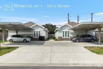 Building Photo - 300 S Retama Ln