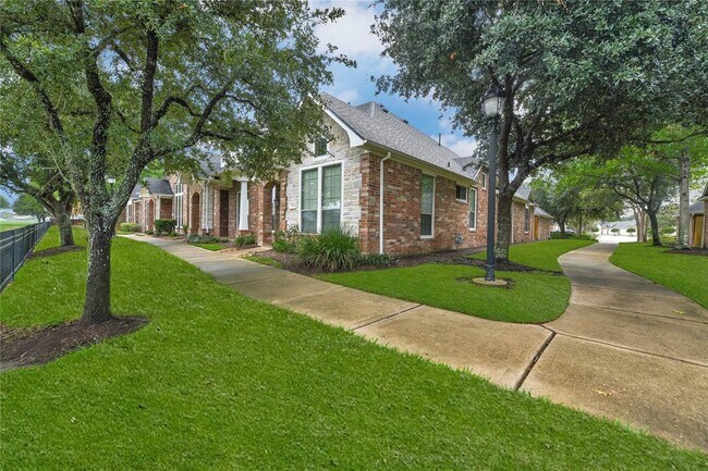 Foto del edificio - 2634 Arbor Hill Ln
