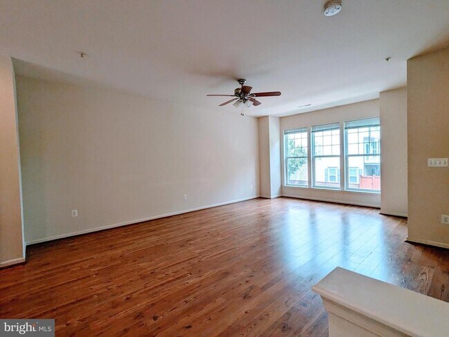 Foto del edificio - 22404 Glenbow Way
