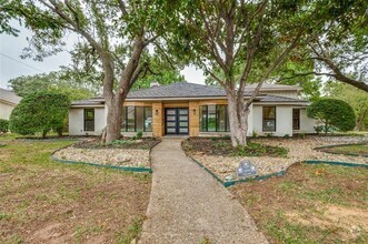 Building Photo - 10544 Cox Ln