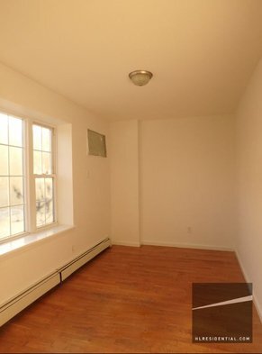 Building Photo - 1402 Bedford Ave