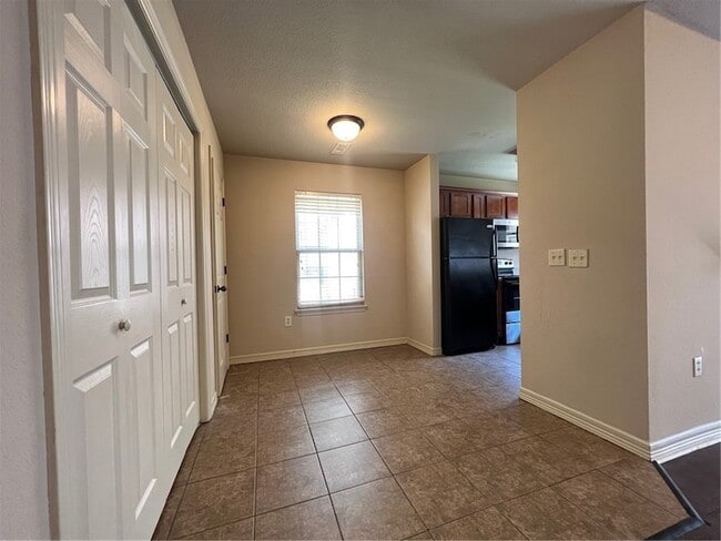 Photo - 1790 N Chestnut Ave Apartment