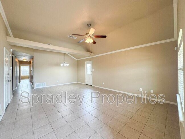 Foto del edificio - 4715 Babu Ct