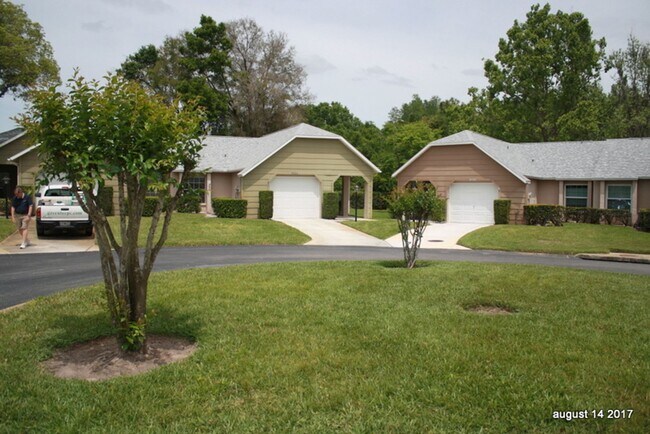 Photo - Beautiful 2 bed 2 bath in New Port Richey ... House