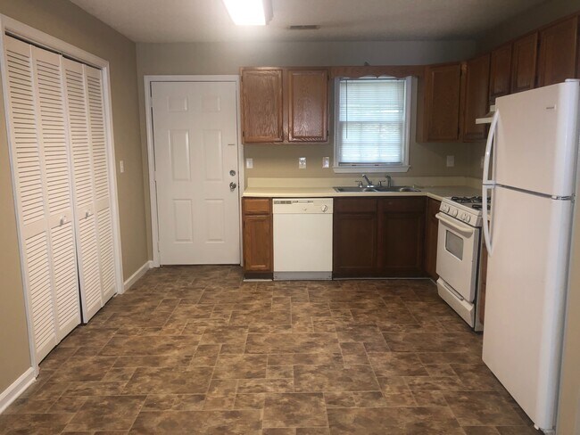Foto del edificio - Downtown Douglasville Duplex