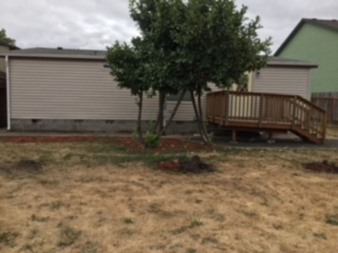 Foto principal - Cute 3 Bedroom 2 bathroom in Philomath