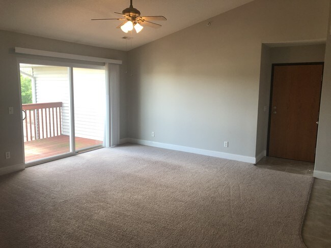 Foto del edificio - 641 E 46th St