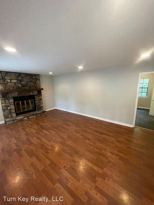 Foto del edificio - 3 br, 2 bath House - 5329 Tyler Loop Road
