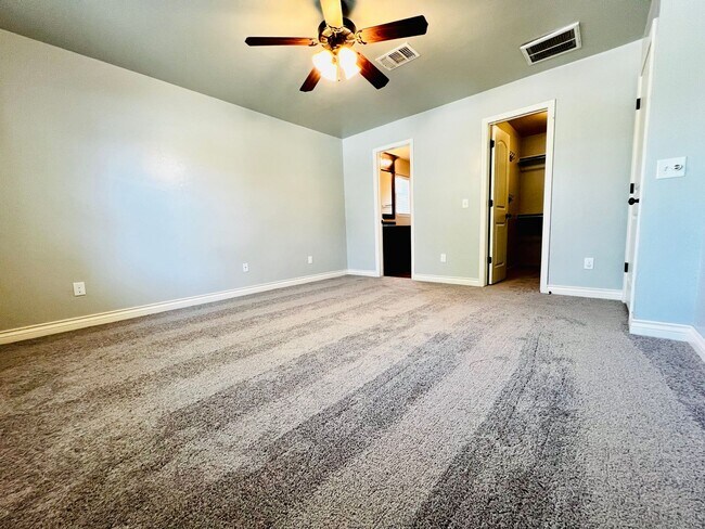 Foto del edificio - Beautiful 3BD 2BA Home in Norman!!
