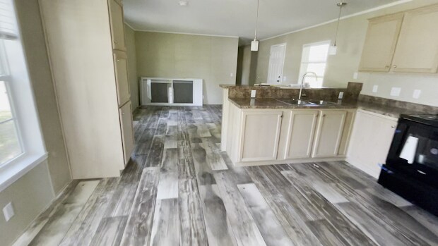 Foto del edificio - Your Mobile Haven: Almost Brand-New Home for You
