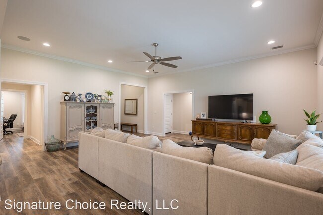 Foto del edificio - 4 br, 2.5 bath House - 131 Orvis Lane