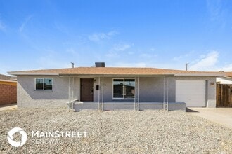 Building Photo - 4714 N 49th Dr