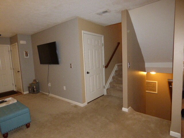Building Photo - Worthington Condo