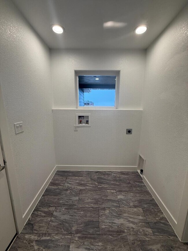 Foto del edificio - 15573 229th St