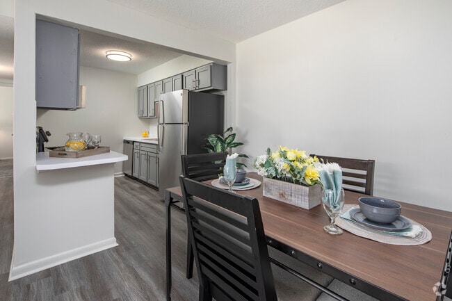 Interior Photo - RiverHouse