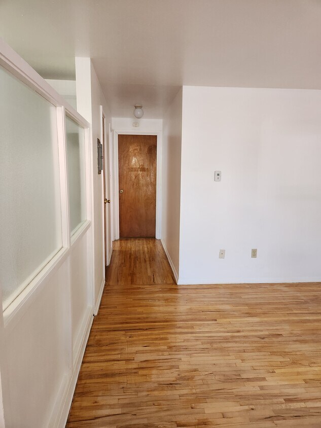 Building Photo - Sherman Street Apartments