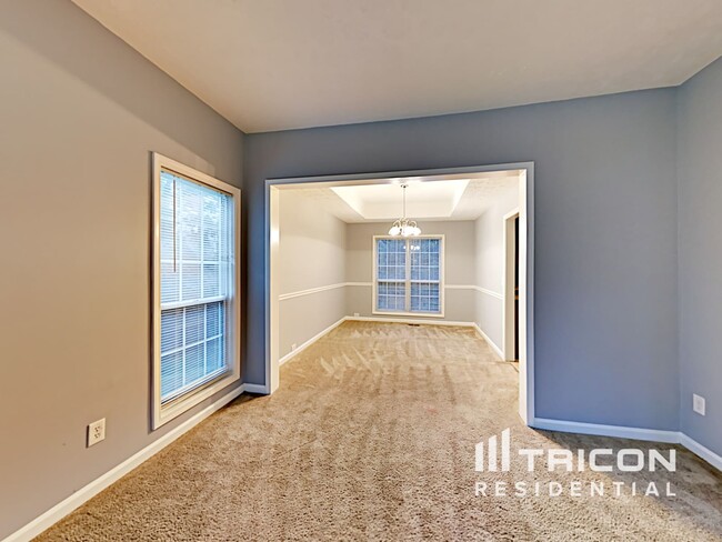 Building Photo - 5186 Hidden Meadow Ct