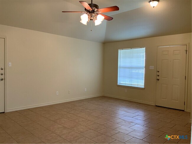 Building Photo - 2401 Paul Revere St