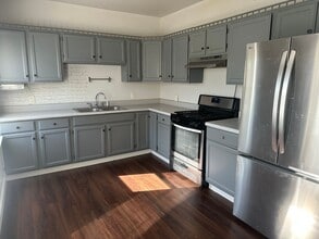 Building Photo - 2107 50th St