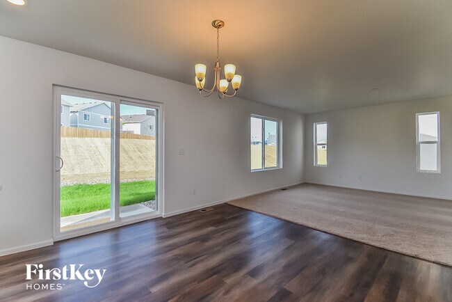 Building Photo - 10333 Luneth Dr