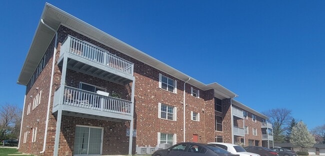 Photo - 4901 Belmont Rd Apartment