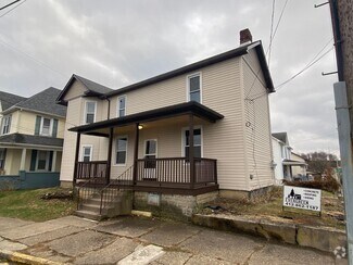 Building Photo - 347 Washington St
