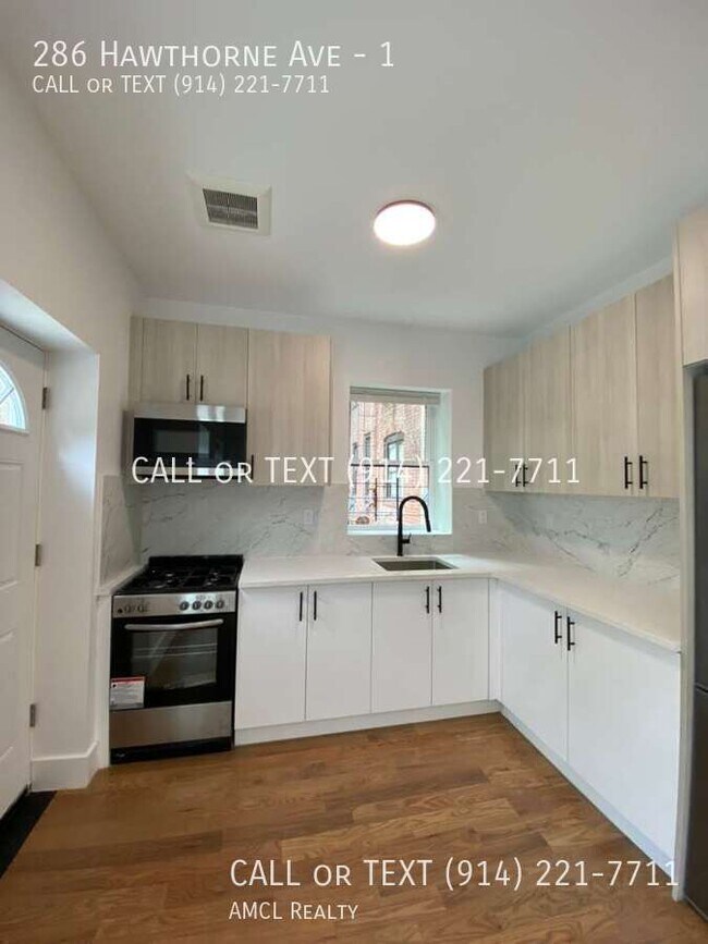 Foto del edificio - 286 Hawthorne Ave