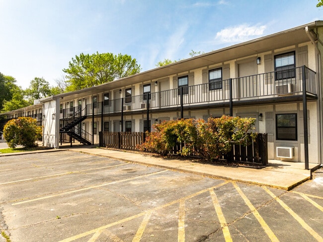 Building Photo - The Cherry Tree: 1 & 2 Bedroom Apartments