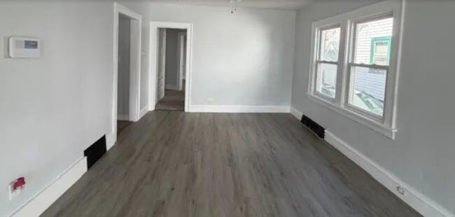Foto del edificio - 3294 E 146th St