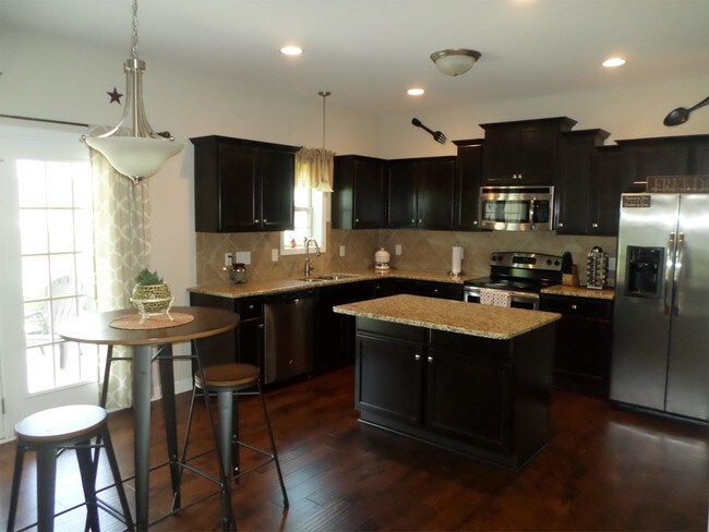 Foto del edificio - 267 Samuel Nicholas Dr