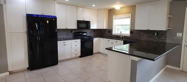 Foto del edificio - 7300 10th St N