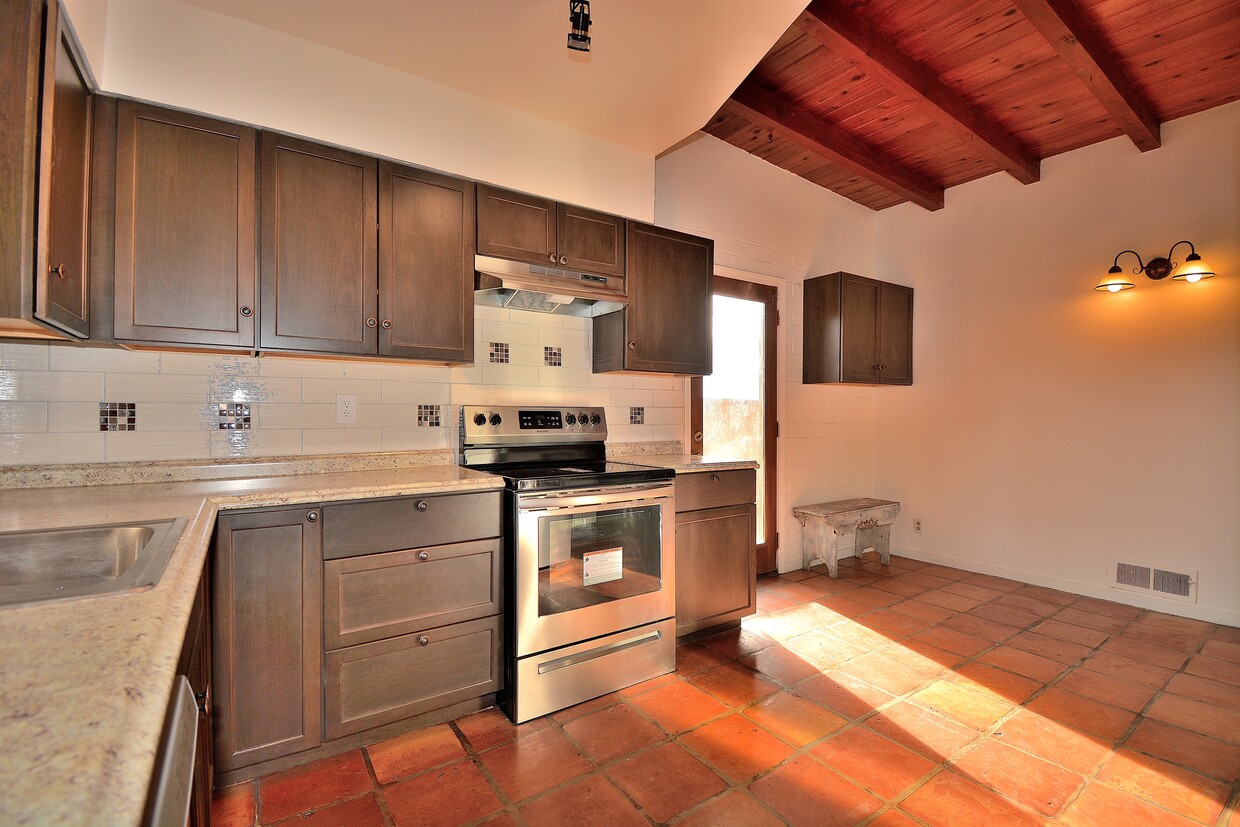 410 Lodge Rd Unit 7, Santa Fe, NM 87501 410 Lodge Rd Santa Fe, NM