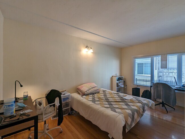 Foto del edificio - 2083 Delaware St