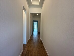 Building Photo - 4942 Hitchings Ct