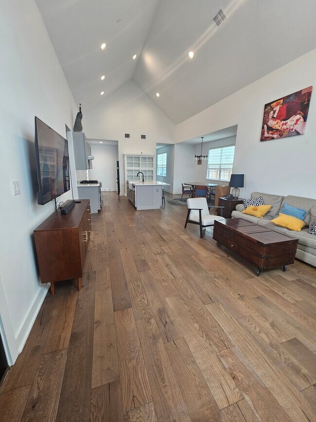 Building Photo - 416 Constance Dr