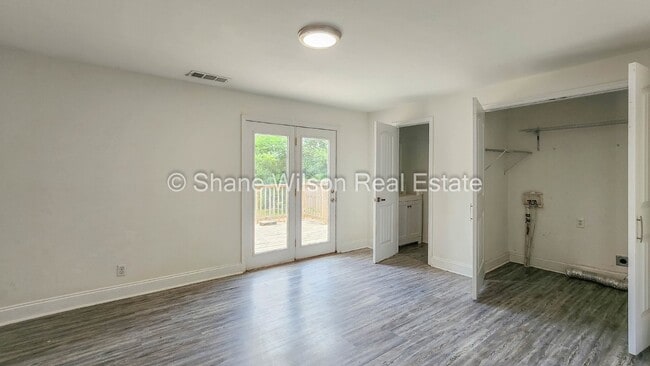 Building Photo - Adorable 3 BR / 2 BA home for lease!