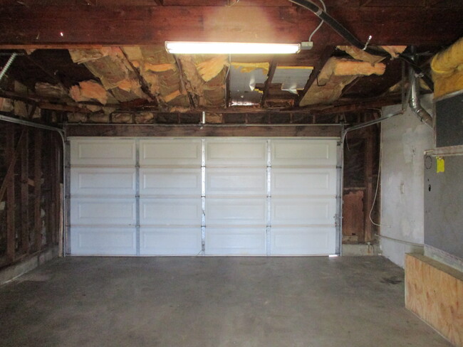 2 Car Garage - 24823 Eugena Ave