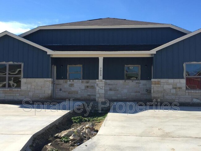 Building Photo - 7029 Cameron Park Rd