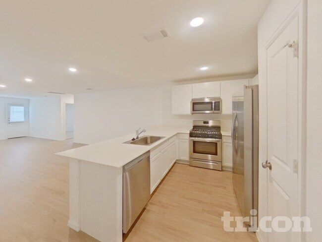 Foto del edificio - 17527 Grand Fir Ln