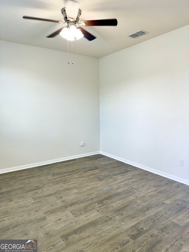 Building Photo - 101 Cedar Breeze Dr