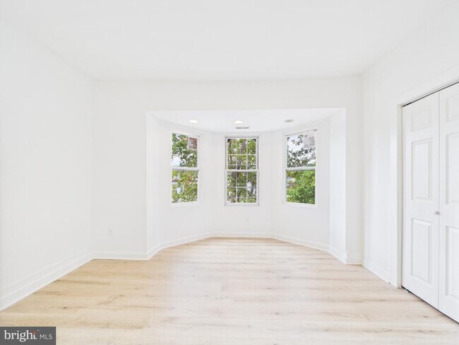 Foto del edificio - 5022 Walnut St