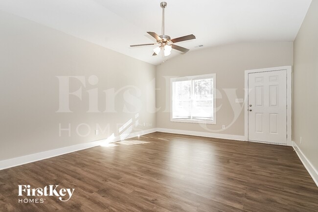 Foto del edificio - 4727 Holders Rd